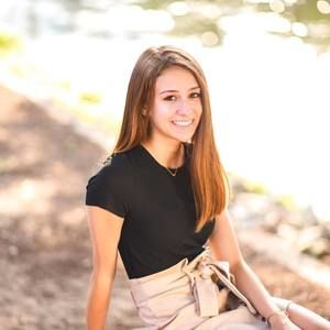 Meet your Posher, Lexi